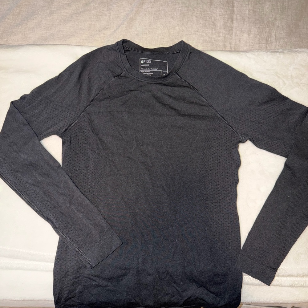 Figs Women's Black Long Sleeve Underscrub